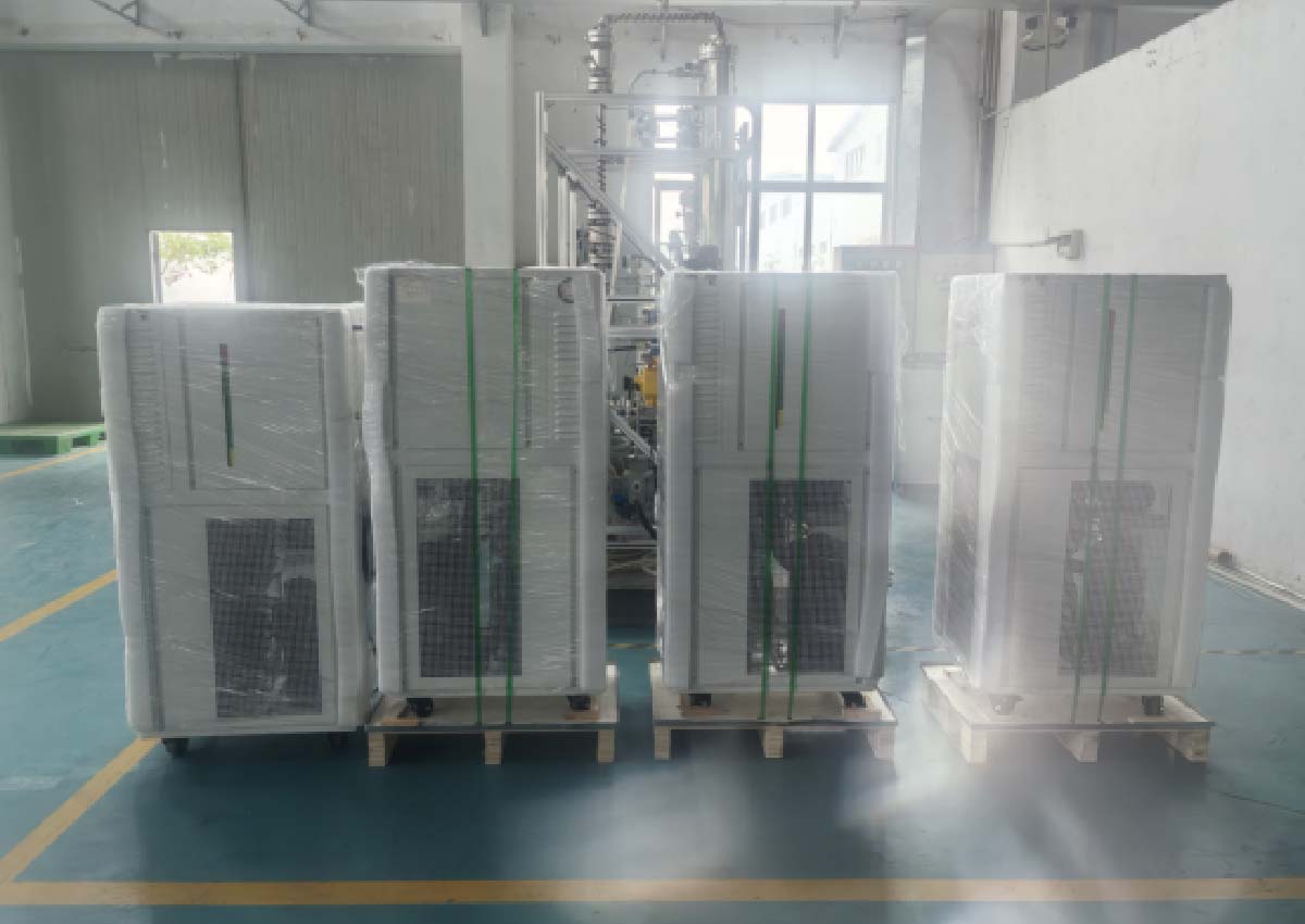 Shipment of heating cooling device