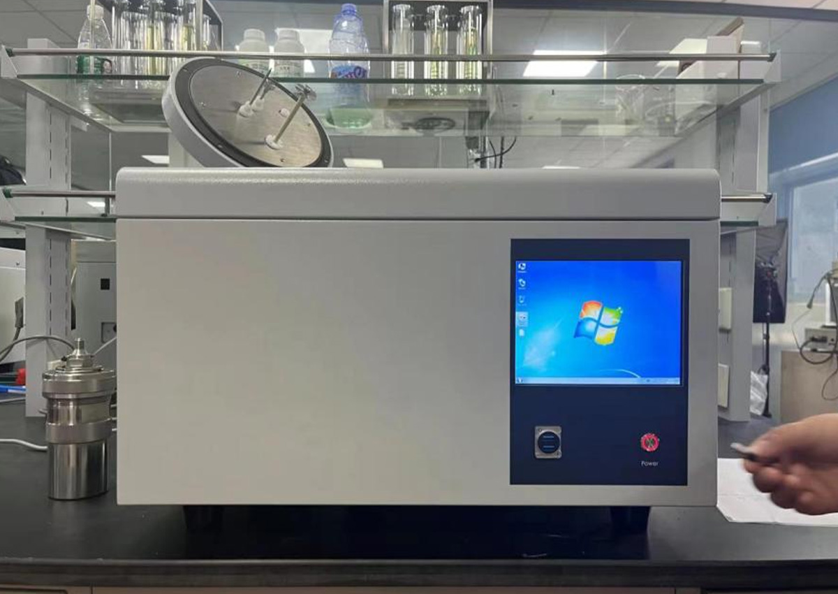 Accurate and Reliable Calorimeters for Thermal Analysis in Modern Laboratories
